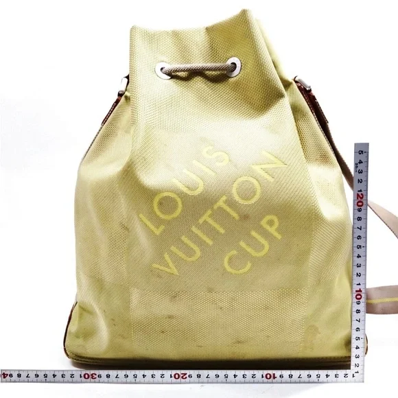 Louis Vuitton Bucket Bag - Picture 2 of 6